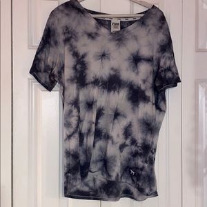 Victoria secret pink shirt